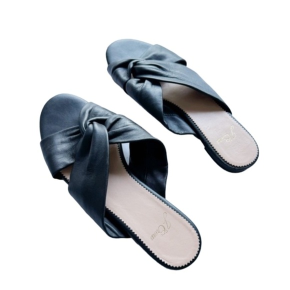 J. Crew Twisted Knot Sandals Black Soft Leather Sz 7.5 Bohemian Minimalist - Picture 7 of 13